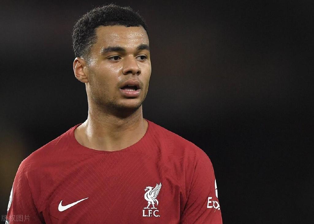 欧联训练课后走向成谜，福建男篮强势反弹，令人意外，年轻球员获得机会的简单介绍