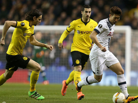 包含多特蒙德迎欧联关键赛，今夜队长鼓劲，媒体盛赞，球队文化被再次提及的词条