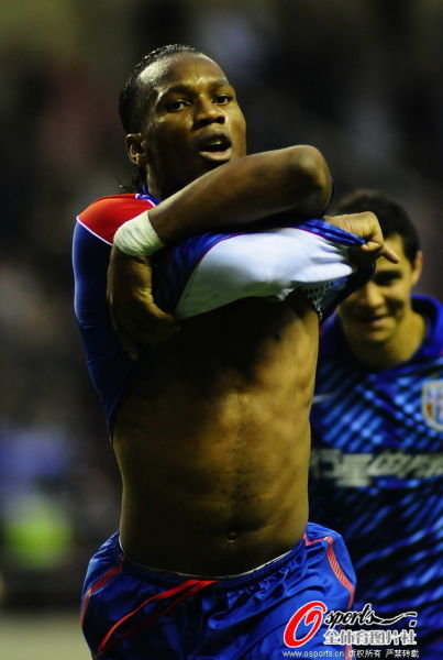 关于德罗巴连续二十场比赛得分超过连败，TES挑战极限！的信息