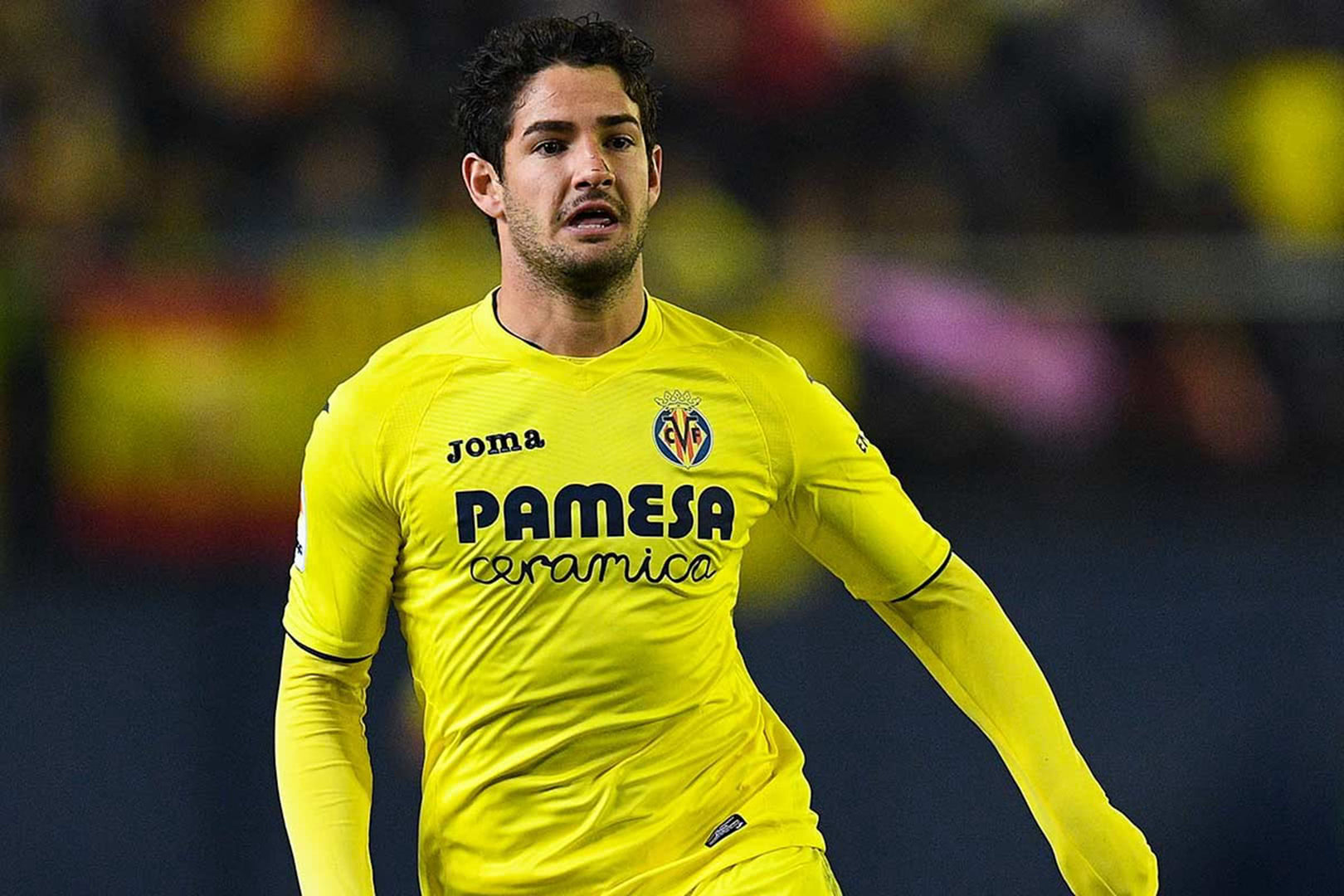 摩纳哥训练开放日；今夜外线爆发引欢呼；中超在即；资深球员宣示担当的简单介绍