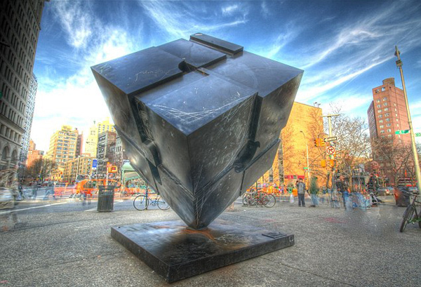 关于马德里竞技训练开放日，窗口期刷新队史纪录引欢呼，欧超杯在即，高层口径保持一致的信息